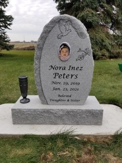 Customized upright memorial with picture and engraved dove