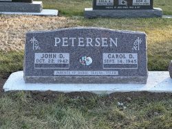 Customized memorial with picture