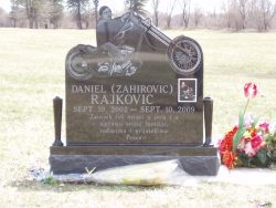 Upright customized motorcycle memorial