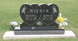 Customized upright hearts memorial for married couple